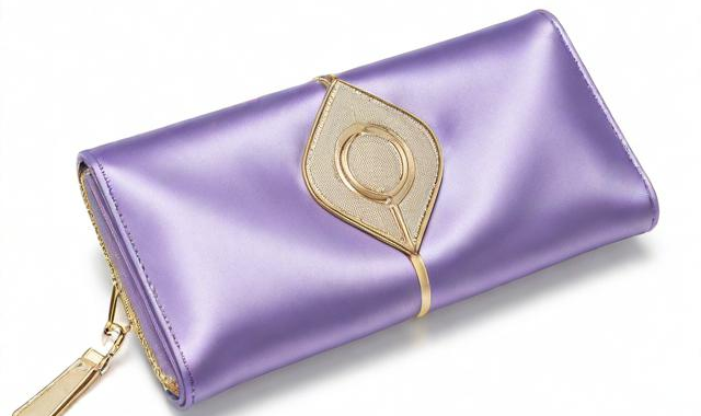 初次见面礼物送女生:（初次见面送女孩子什么礼物比较好）